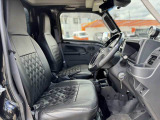 皆様のお車選びのお手伝いをさせてください★経験豊富なスタッフ一同、お問合せ・ご来店心よりお待ちしております。初めてのご相談も大歓迎でございます★