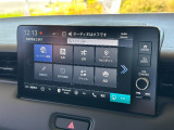 ナビゲーション目的地設定画面で御座います。大きなUIで操作が簡単です!