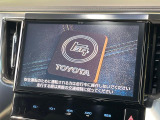 【純正10型ナビ】人気の純正ナビを装備。オーディオ機能も充実しており、Bluetooth接続すればお持ちのスマホやMP3プレイヤーの音楽を再生可能!毎日の運転がさらに楽しくなります!!