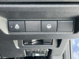 運転席まわりの画像です。