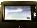バックガイドモニターで、後方を確認しながら安心して駐車することができます。運転初心者も熟練者も必須の機能ですよ!