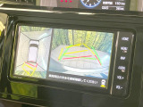 【パノラミックビューモニター】専用のカメラにより、上から見下ろしたような視点で360度クルマの周囲を確認することができます☆死角部分も確認しやすく、狭い場所での切り返しや駐車もスムーズに行えます。