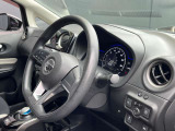 こだわりのある、まるでコックピットにいるような運転席廻り