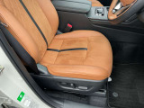 運転席助手席シートヒーター搭載!