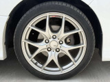 当店では入荷次第隅々まで車への傷、へこみ等をチェックしております。安心してお客様のご希望に合った一台もお探しする事も可能です。