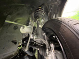 お車を安心してお乗りいただく為には、足回りの定期点検が欠かせません。サービスサポート(有償保証)では無料点検もご提供しており、安心のカーライフをお過ごしいただけるサポート体制が整っています。