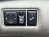 運転席から操作する部分になります。ご不明な点はお問合せ下さい。