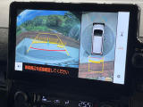 【パノラミックビューモニター】専用のカメラにより、上から見下ろしたような視点で360度クルマの周囲を確認することができます☆死角部分も確認しやすく、狭い場所での切り返しや駐車もスムーズに行えます。