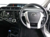 見通しのよいすっきりとした視界で、誰でも運転しやすいです。運転のしやすさは疲れにくさにも繋がりますよ♪