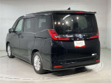 その他にも各種保険、お車の買取(T-UP)、JAF、TSカード、携帯電話などの取扱いをしております。詳しくはスタッフにお尋ねください。