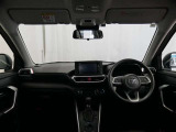 見通しのよいすっきりとした視界で、誰でも運転しやすいです。運転のしやすさは疲れにくさにも繋がりますよ♪