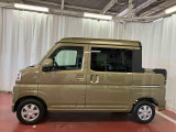 【スマートアシスト搭載車】 衝突回避支援ブレーキ機能(対車両・歩行者)、衝突警報機能(対車両・対歩行者)、誤発信抑制制御機能などの機能で安全な運転をサポートします。