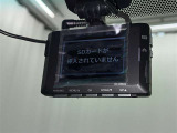 ドライブレコーダー装着車両です