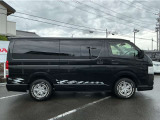 写真では分かり難いキズや凹みがある場合も御座います。現車の確認をオススメしておりますので、是非一度ご来店下さい。スタッフ一同お待ちしております。