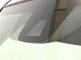 ホンダセンシング搭載。誤発進抑制機能・路外逸脱抑制機能・歩行者事故低減ステアリング・車線維持支援システム・先進車発進お知らせ機能など多彩な先進安全機能でより安全で快適なドライブを支援します。