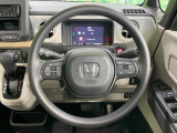 【ステアリングスイッチ】運転中、前方から目線をそらすことなく、オーディオ等の操作が可能な便利機能!安心&快適なドライブを演出してくれます♪