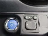 大型ミラーなので角度を変えることなく、後・地面が見えて運転楽々です!