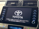 【メーカー純正ナビ】インテリアに溶け込むスタイリッシュな「専用設計」メーカーナビを装備♪視認性や操作性など基本性能にも優れ、より上質なカーライフをお楽しみいただけます。