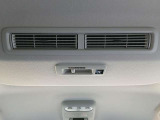 後席用シーリングファン 車内の空気を循環させます!
