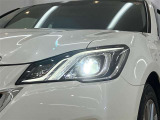 LEDヘッドライトです。デザイン性がよくとても明るいので、夜間の走行や悪天候でも安心です。しかも長寿命!