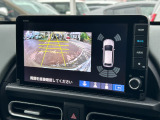 駐車がしやすいバックカメラを装備しています。