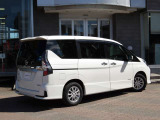 セレナ 2.0 ハイウェイスターV 4WD 