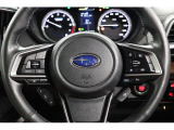 全車速追従クルーズコントロールの設定は、ステアリング内のスイッチで設定するだけ。簡単です。