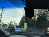 当店は車のプロ集団です。なにかお困りのことなどがございましたら、いつでもご相談ください。親切・丁寧をモットーに対応させて頂きます。