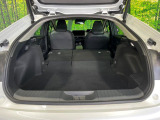 【パワーバックドア】スマートキーや運転席のボタンを押すだけでリアゲートが自動で開閉します!荷物を持っている時や、高い位置にあるバックドアを閉める際に便利な機能です♪