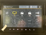 【9インチナビ】TV CD/DVD再生やBluetoothオーディオなど多彩なメディアに対応したメモリーナビを装備しています。