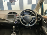 運転しやすいインパネ周りです!見やすいレイアウトで快適なドライブをサポートします!
