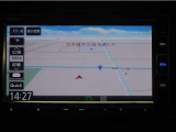 視認性に優れたナビゲーションを装備。現在地が分かりやすく、初めての場所でも安心してドライブ出来ます。日常使いから遠出まで、頼れる装備です。