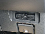 ビルトイン型ETCユニット装備で高速道路等利用時 便利です。