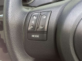 ステアリングスイッチ装備!運転しながら手元でオーディオの操作などができます。