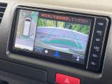 【パノラミックビューモニター】専用のカメラにより、上から見下ろしたような視点で360度クルマの周囲を確認することができます☆死角部分も確認しやすく、狭い場所での切り返しや駐車もスムーズに行えます。