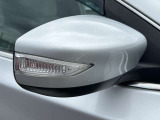ウィンカ-付きミラ-になっていますので安全運転のお役に立ちます。