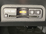 ETC2.0がついています。高速道路の料金所の通過も楽々です。 カードの取り出しもしやすい場所についています。