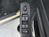 運転席から操作可能なパワーウィンドウ!