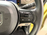 クルーズコントロールを装備しています。高速道路などで一定の速度で走ってくれるので運転が楽ですよ!速度を設定できますので、スピードの出しすぎにも注意できます。