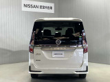 国家資格を持った整備士が車検整備又は、点検整備を完了してから納車しますので、安心してお使い頂けます。納車後1ヶ月無料点検も実施します、自社工場完備!経験豊かな整備士が丁寧に対応いたします。