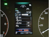 TOYOTA SAFETY SENSEは道路状況、車両状態、天候状態及びドライバーの操作状況などによっては、作動しない場所があります。あくまで運転補助機能です。