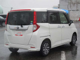 明るく広々、落ち着いた店内では、中古車のご検討・ご購入のほか、携帯電話(au)の購入等、様々なご相談に幅広く応えていきます♪