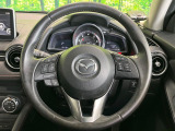 【純正革巻きステアリング】上質な革を使用することで、手にしっかり馴染みとても運転しやすいハンドルです♪