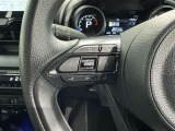 ステアリングスイッチ装備!運転しながら手元でオーディオの操作などができます。