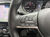 ハンドル左側のスイッチでオーディオの操作が可能なので、運転中でも楽に調整できます(^^♪