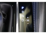 MTモード(シーケンシャルシフト)を装備しています。CVT車でありながら、マニュアル感覚のシフトチェンジが可能です。ドライバーの変速操作に応えたアクティブな走りが楽しめます。