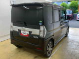当店では車両本体価格以外に、諸費用を含めた支払総額も表示しておりますので、お客様の予算にピッタリのおクルマお選びができます。コーティングやJAFをセットにしたオトクな購入パックも好評です。