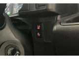 車線逸脱警報機能&衝突回避ブレーキ機能が付いています。