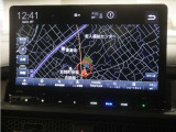 純正11.4インチHondaCONNECTナビ(LXM-237VFLi)&バックカメラが装備されているので、普段の使い勝手もロングドライブも快適です。