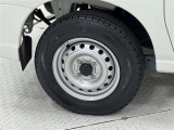 タイヤサイズは145/80R12(80/78L LT)!残り溝は5ミリ程度です!